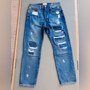 Frame Distressed Jeans Size 27 (fits 26 as well)